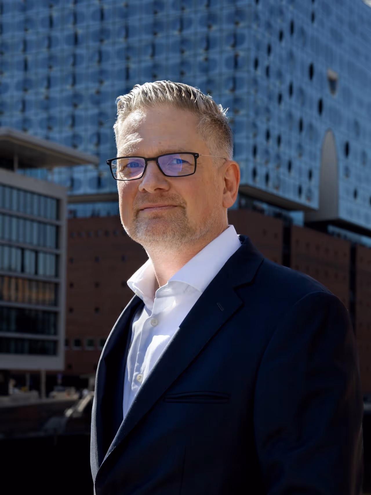 Christoph Schütz, Inhaber des Sachverständigenkontor Hamburg - Ihr Partner für zertifizierte Immobilienbewertung und Beratungsleistungen
